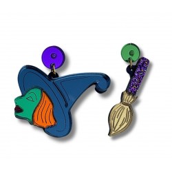 Pendientes bruja y escoba...